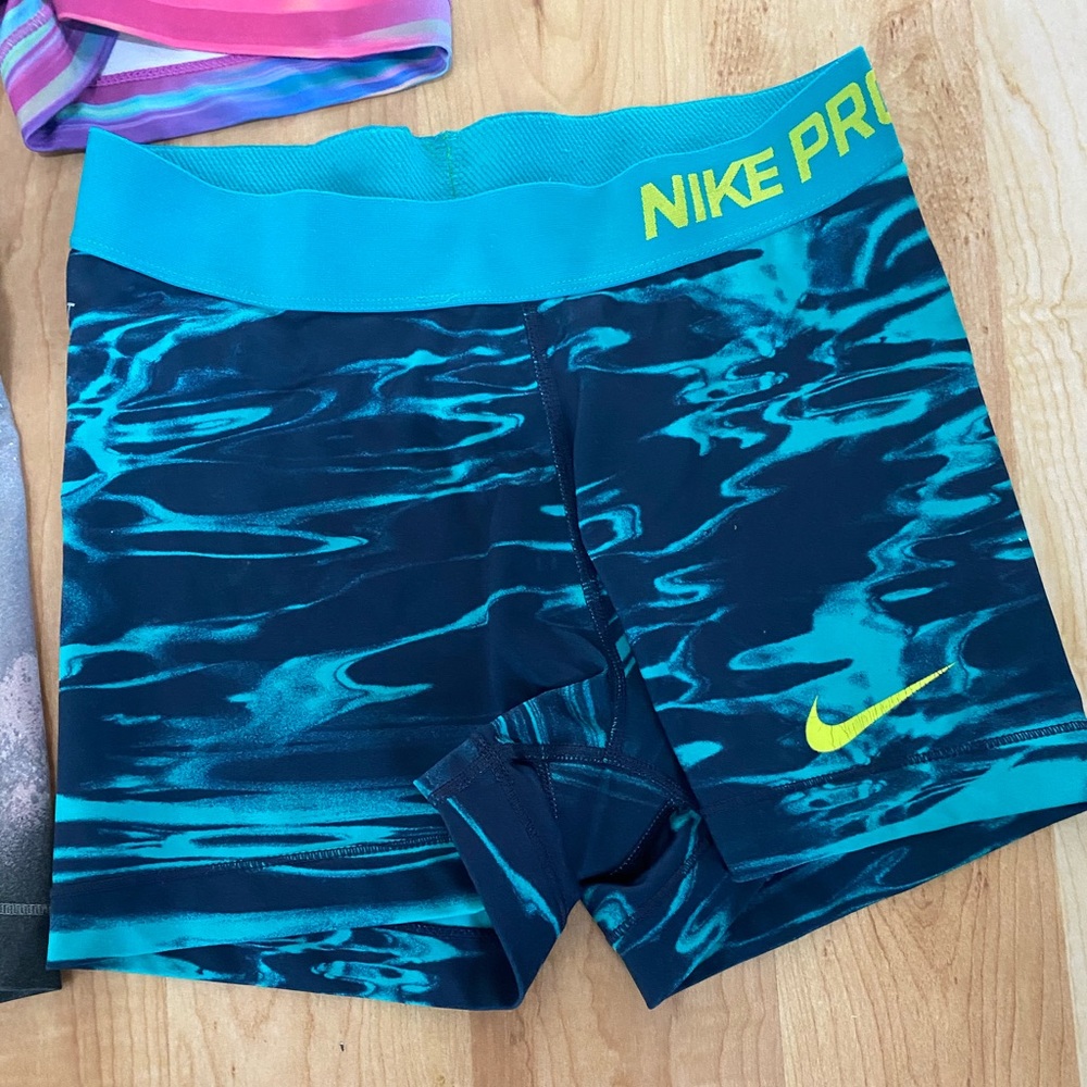 Nike Pros